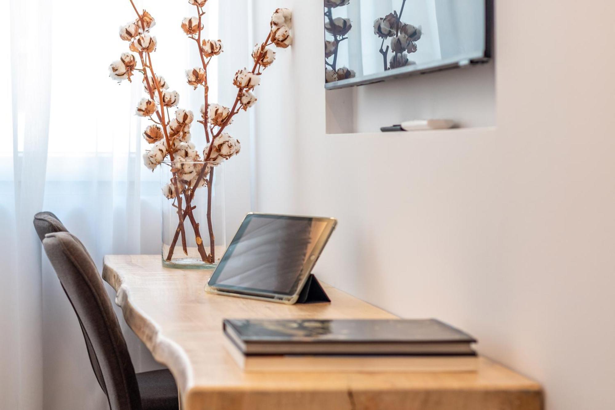 Cozy Apartment, Sofos *